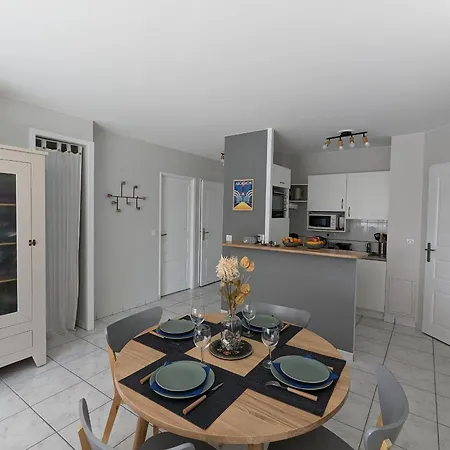 - T2 Cabine 50m² Avec Terrasse, Acces Plage Et Parking - Fr-1-420-141